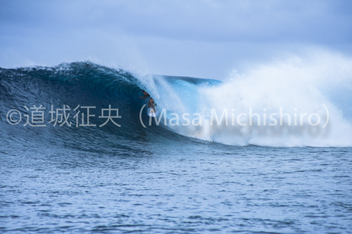 サーフィンはポンペイ名物