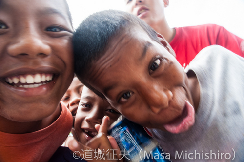 南の島の子供たち