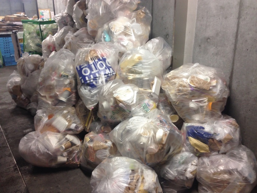 花見客のゴミその2【2019/4/8】