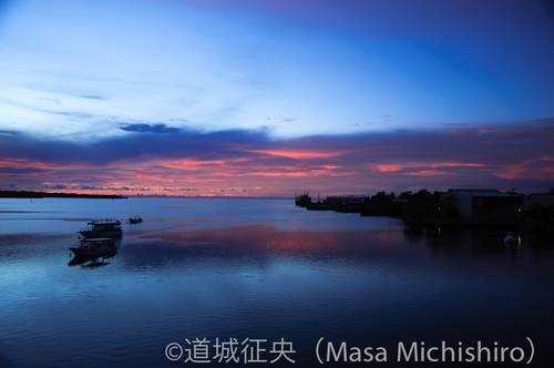 ヤップの朝焼け