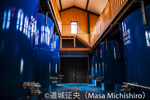 朝日酒造のタンク