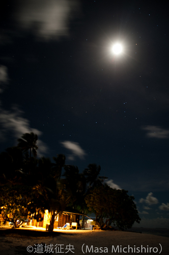 星をとるか月をとるか