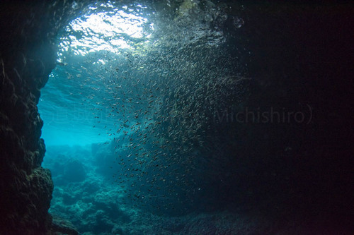 日本にある青の洞窟