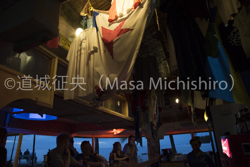 ダイバーが集まるミクロネシアのバー